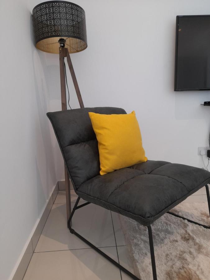Embassy Gardens Studio Akra Dış mekan fotoğraf