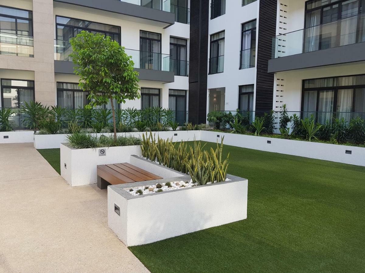 Embassy Gardens Studio Akra Dış mekan fotoğraf